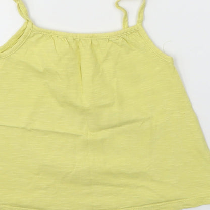 Brand and care label for George girls’ yellow basic t-shirt, size 3-4, years