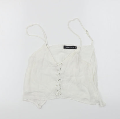 Preloved Misstruth  Womens White   Cropped T-Shirt Size 8 - Front