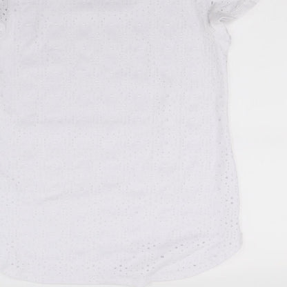 Brand and care label for Live girls’ white basic t-shirt, size XS