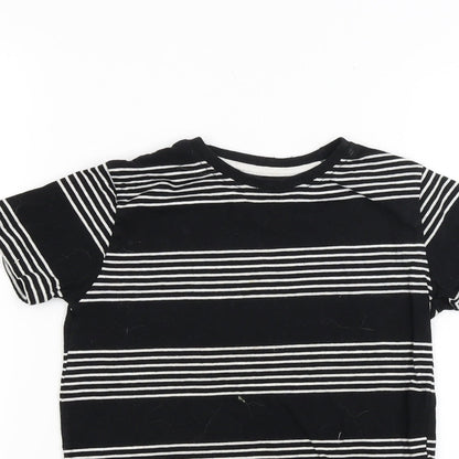 Close-up detail of Rebel boys’ black striped basic t-shirt, size 5-6, years