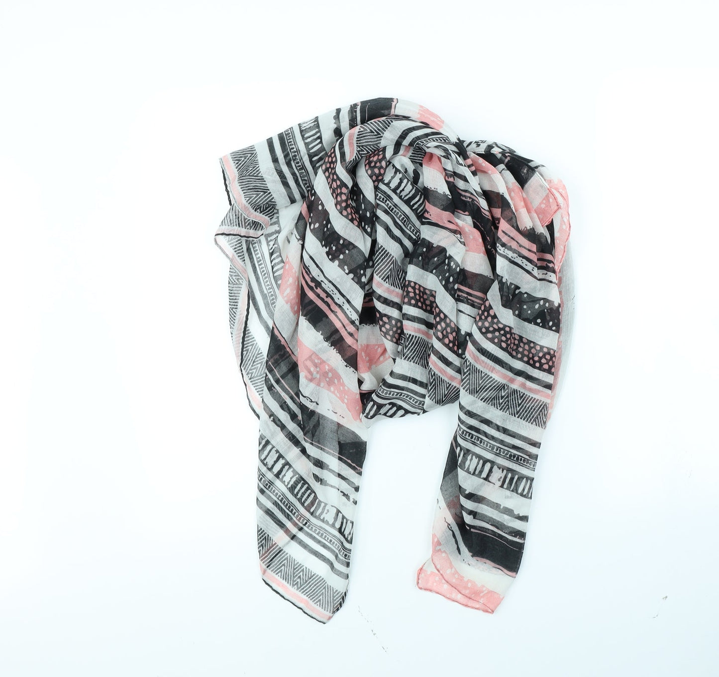 Preworn Womens Black Geometric   Scarf