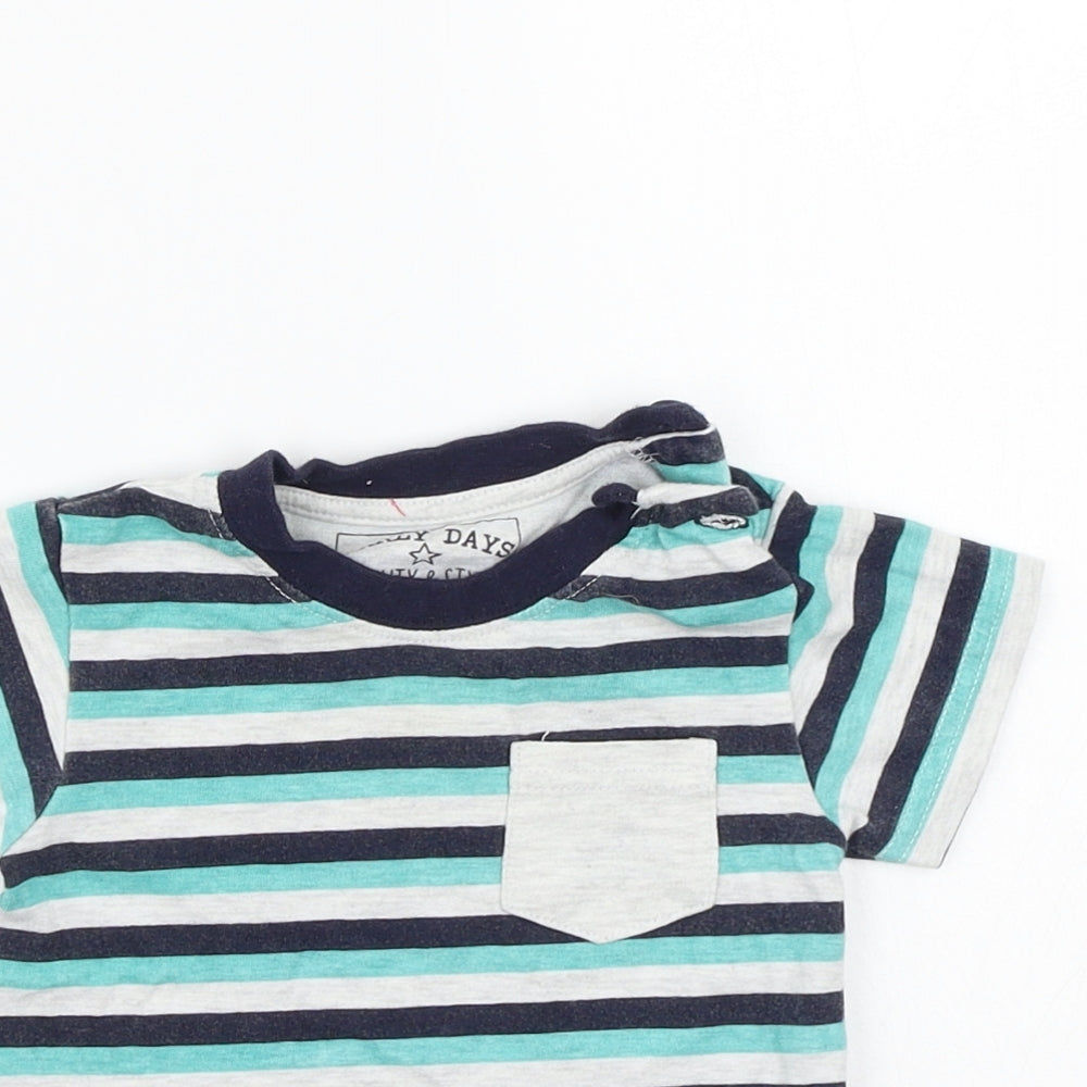 Early days Boys Grey Striped  Basic T-Shirt Size 2 Years