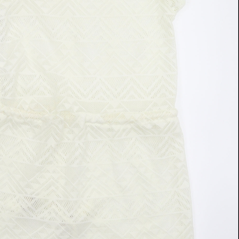 Ocean Club Womens White   Mini  Size 8