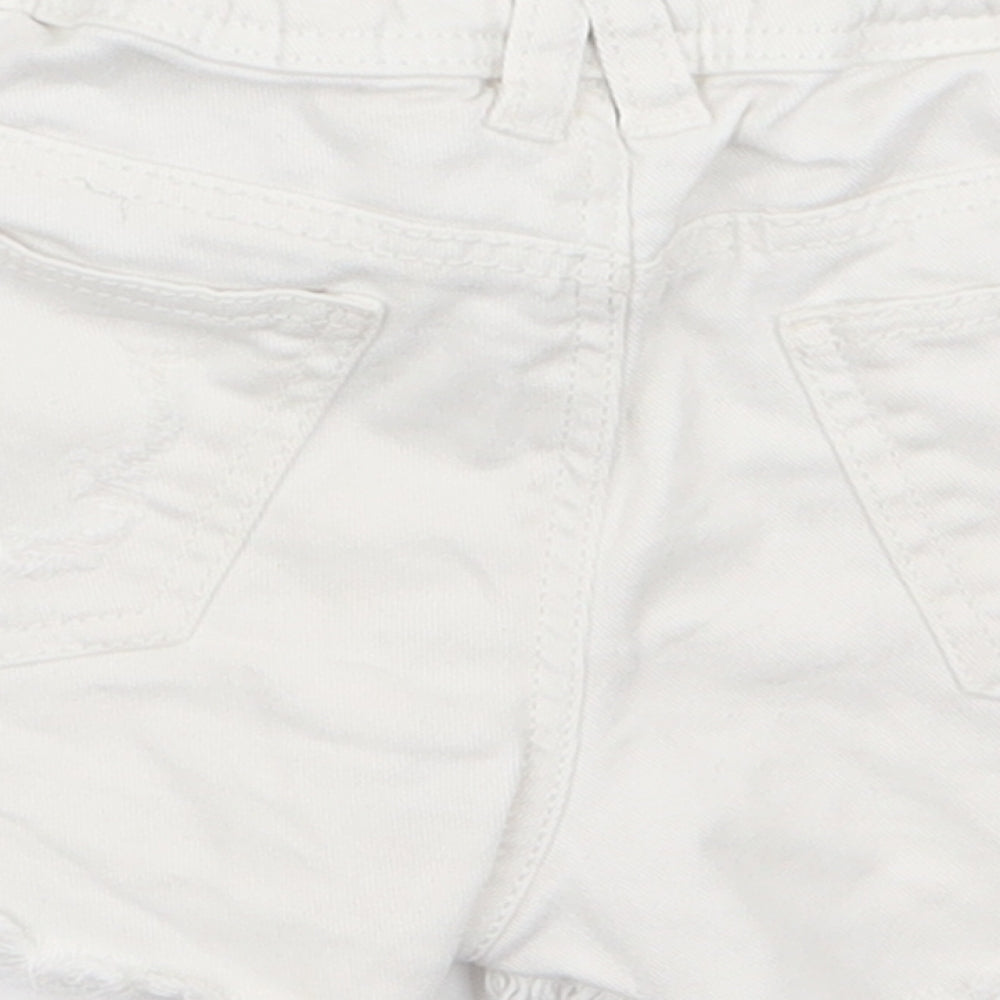 m&s Boys White   Chino Shorts Size 6 Years - palm tree