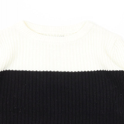 Close-up detail of Papaya women’s black jumper, size S