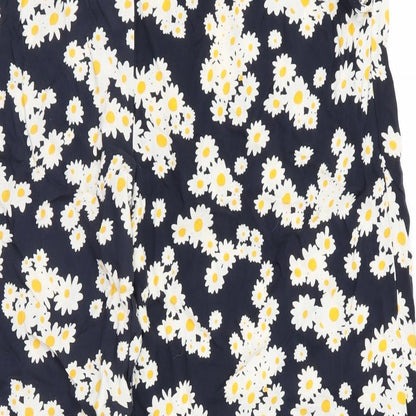 Preworn Womens Black Floral  Trousers  Size 38 L25 in