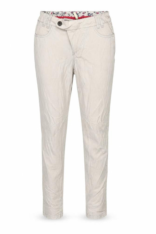 B. Young Womens Beige  Denim Skinny Jeans Size 36 L32 in