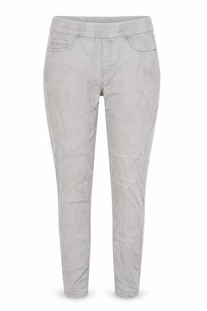 Front view of Denim Co women’s grey jegging jeans, size UK 12, 27.5-inch leg