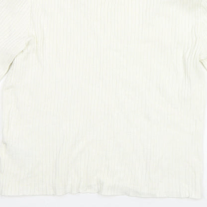 Brand and care label for Divided by H&M girls’ ivory basic t-shirt, size L