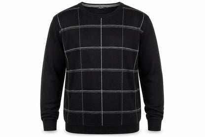 Front view of Taylor & Wright men’s black plaid jumper, size M