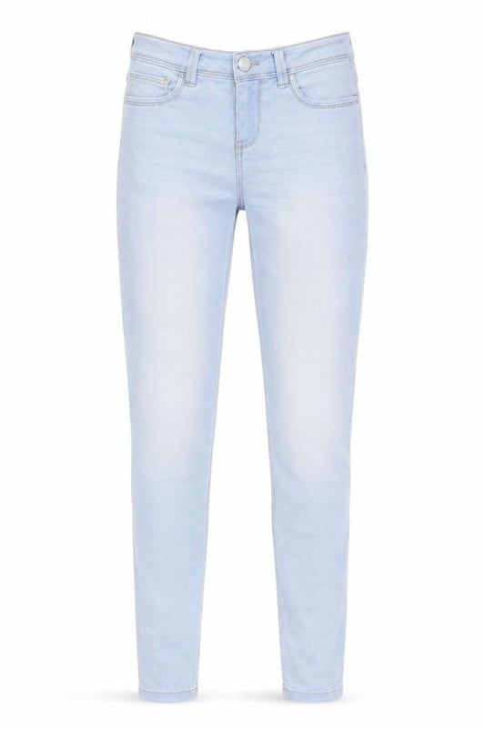 Front view of Denim & Co. women’s blue denim skinny jeans, size UK 6, 29-inch leg