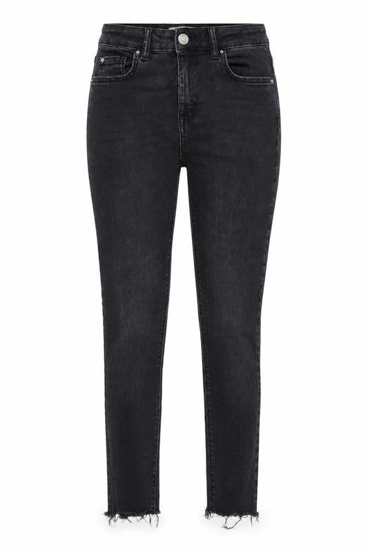 Front view of Denim & Co. women’s black denim skinny jeans, size UK 8, 23-inch leg