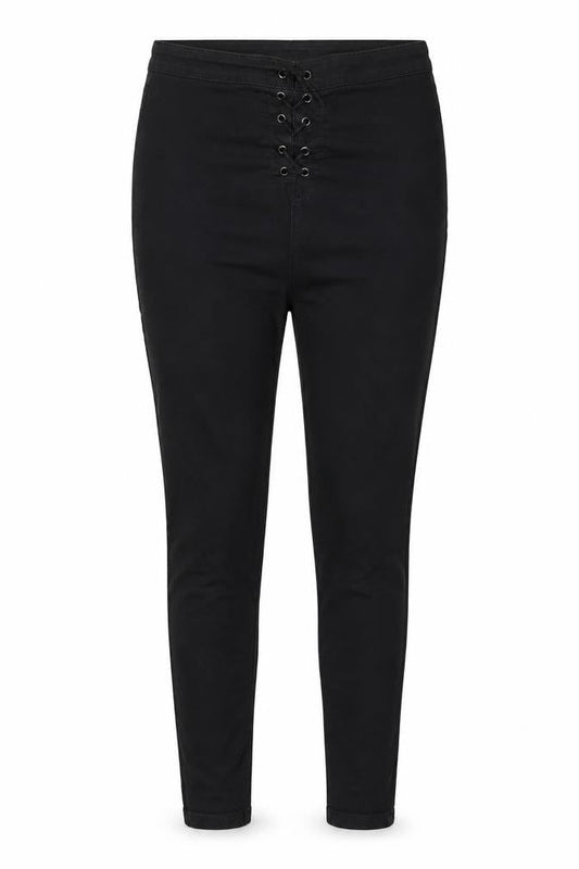 Front view of Denim & Co. women’s black denim skinny jeans, size UK 12, 28-inch leg