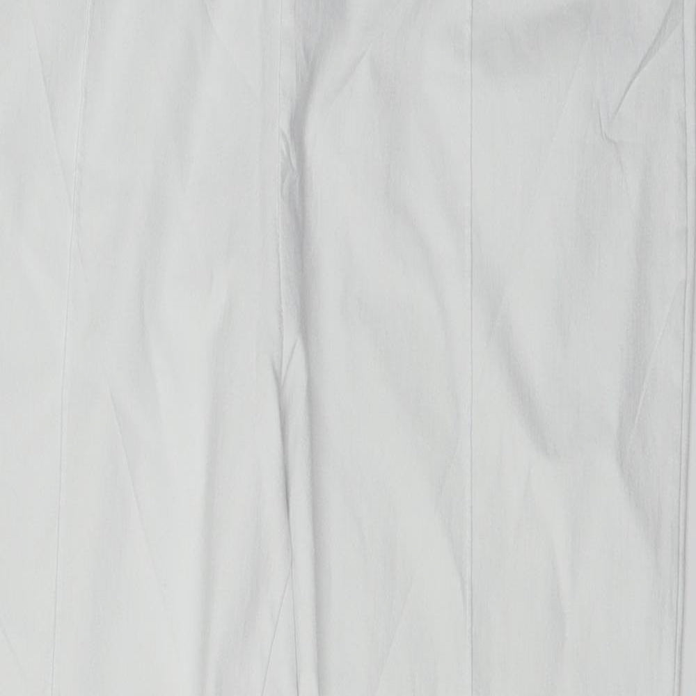 Preworn  Womens White   Trousers  Size 32 in L24 in
