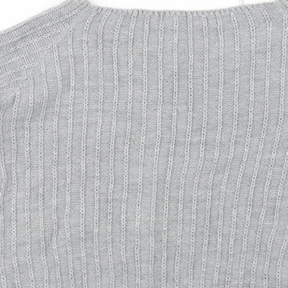 Brand and care label for Tru Collection women’s grey jumper, size L