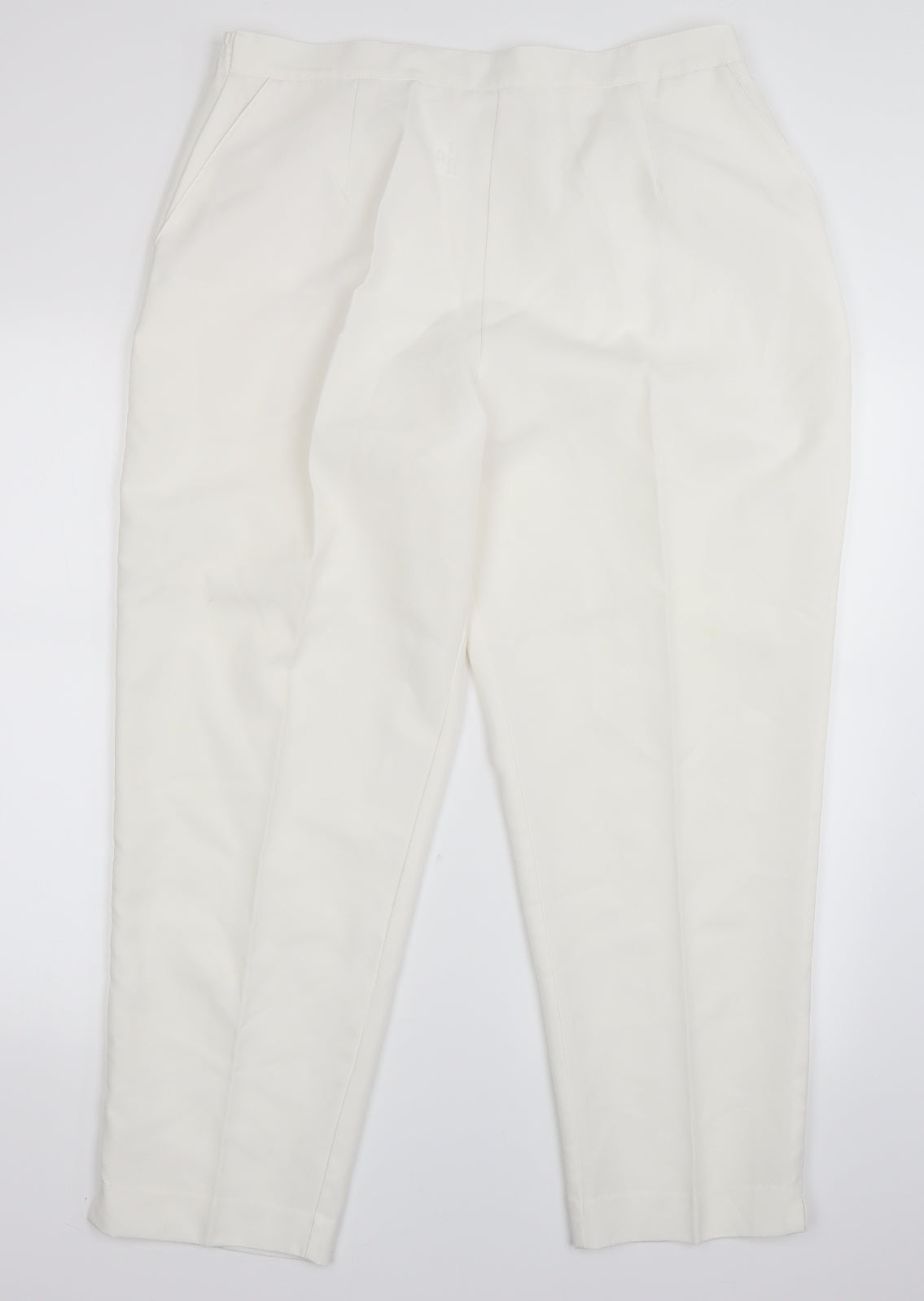 Preworn Womens White   Trousers  Size 20 L27 in