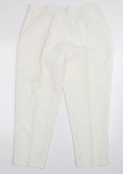 Preworn Womens White   Trousers  Size 20 L27 in
