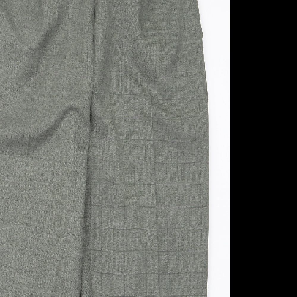 BM Womens Green   Trousers  Size 14 L23 in