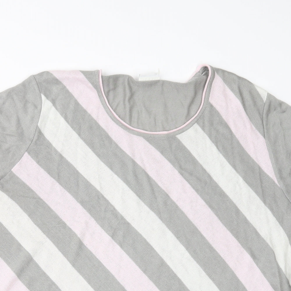 LUCIA Womens Grey   Basic T-Shirt Size 24