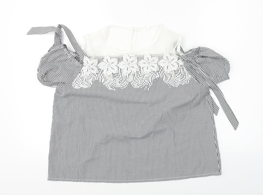Preworn  Womens White Striped  Basic Blouse Size 2XL