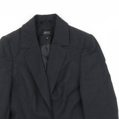 Close-up detail of Papaya women’s grey jacket blazer, size UK 10