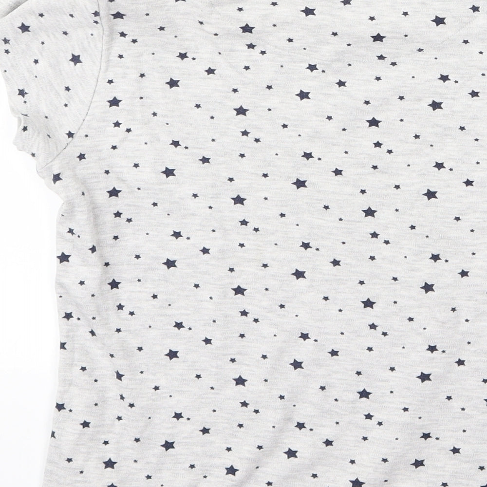Preworn Girls Grey   Basic T-Shirt Size 10-11 Years  - star