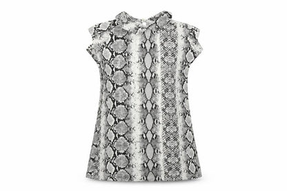 Front view of Boohoo girls’ black animal print basic t-shirt, size 5-6, years