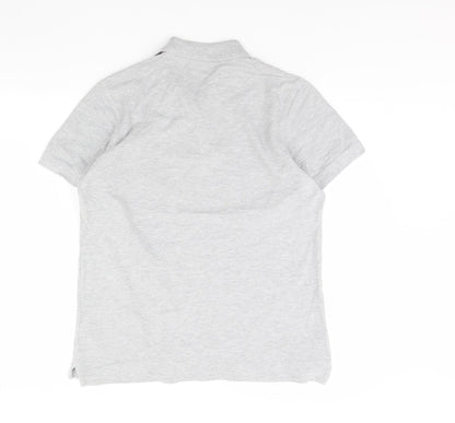 Back view of Acw85 men’s grey polo, size M