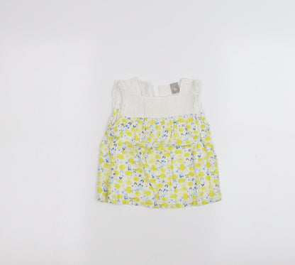 Additional front view of Tu Baby White Floral Basic T-Shirt, size 6-9, Months