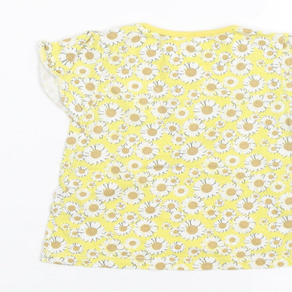 Brand and care label for Tu Baby Yellow Floral Basic T-Shirt, size 6-9, Months