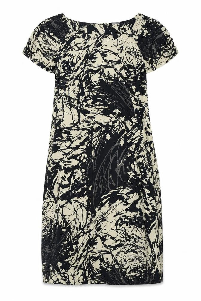 K&D Womens White   Shift  Size 14