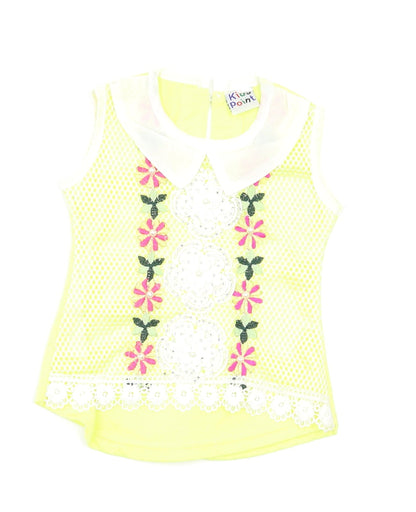 Additional front view of Preworn girls’ yellow floral basic blouse, size 2-3, years