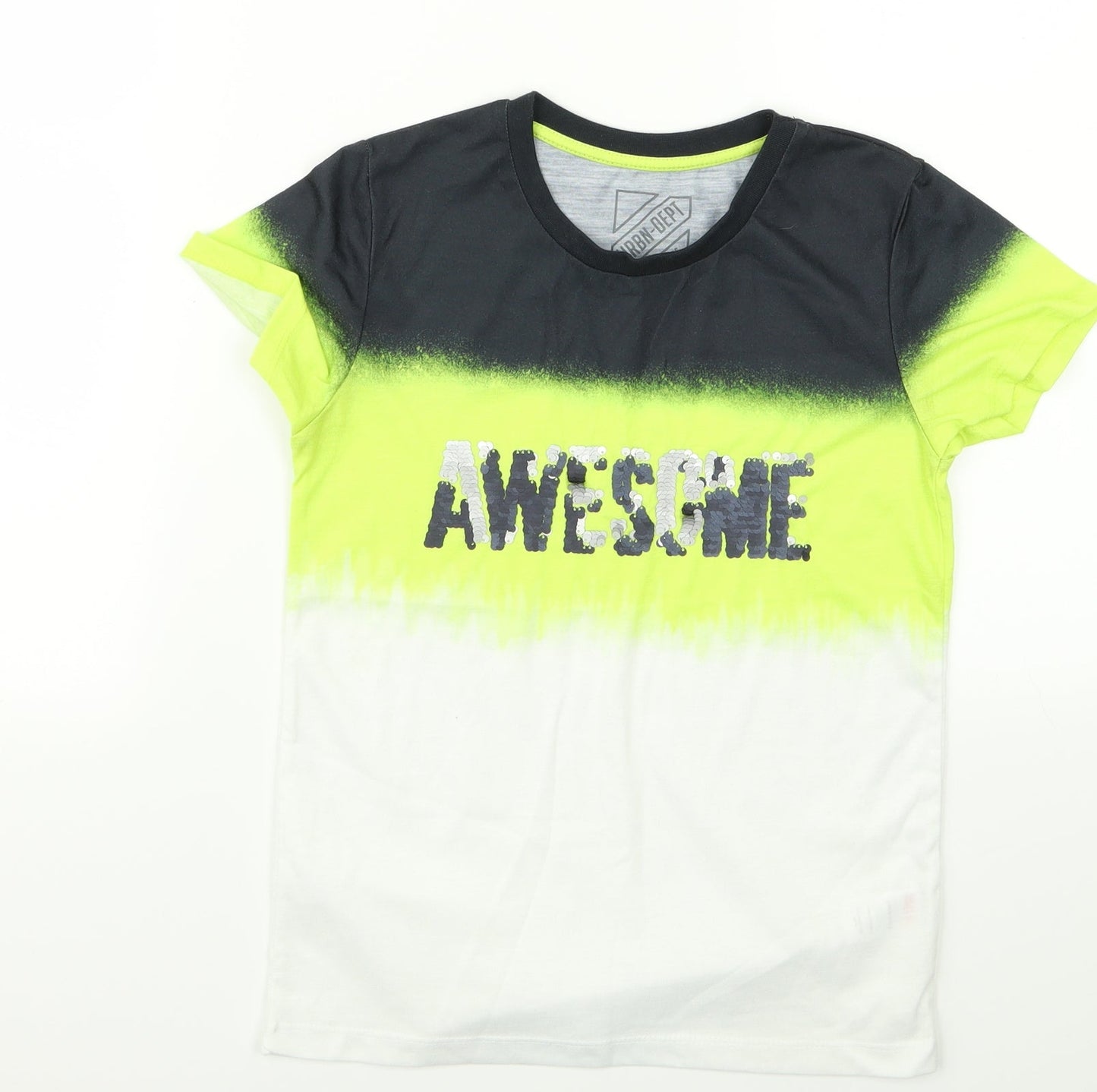 Preworn Boys White  Rayon Basic T-Shirt Size 9 Years  - AWESOME