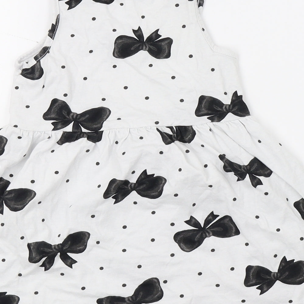 H&M Girls White Polka Dot  Fit & Flare  Size 2 Years