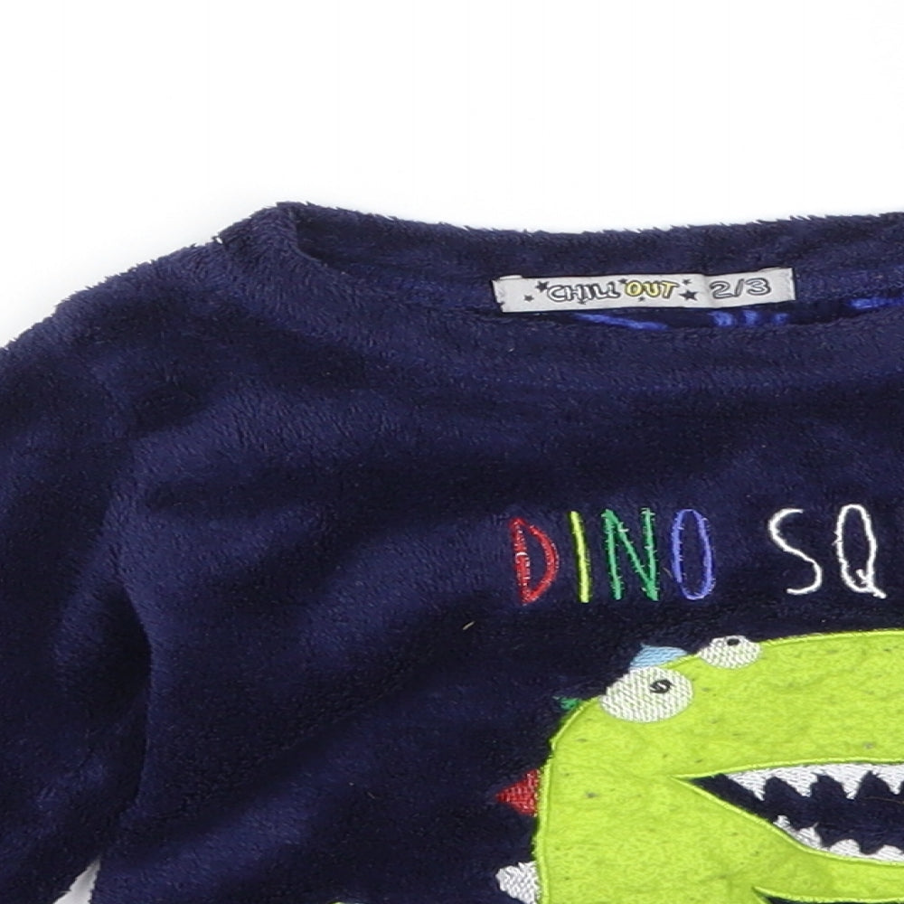 Close-up detail of Chill Out girls’ blue animal print basic t-shirt, size 2-3, years