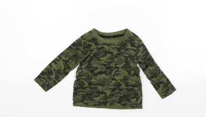 Additional front view of Primark girls’ green geometric basic t-shirt, size 12-18, months