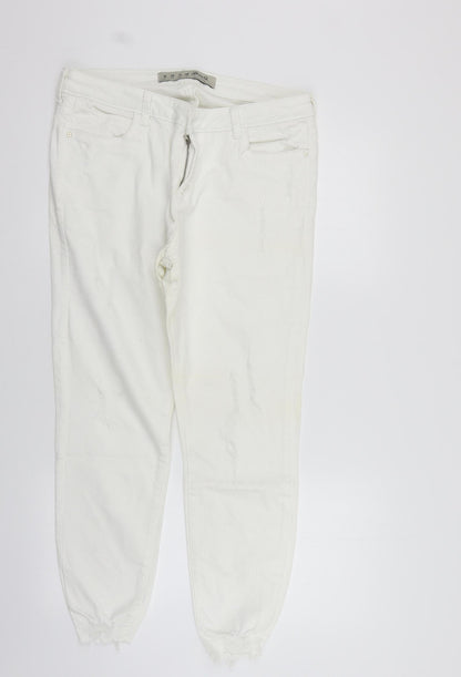 Additional front view of Denim & Co. women’s white trousers, size UK 16, 27-inch leg