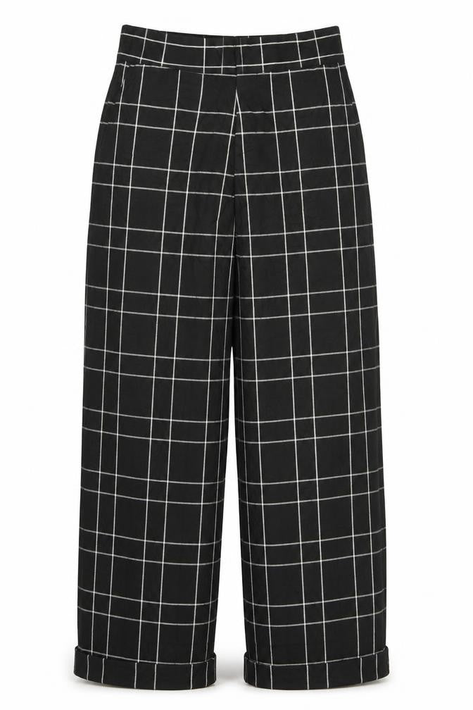Preworn Womens Black  Rayon Trousers  Size 32 L32 in