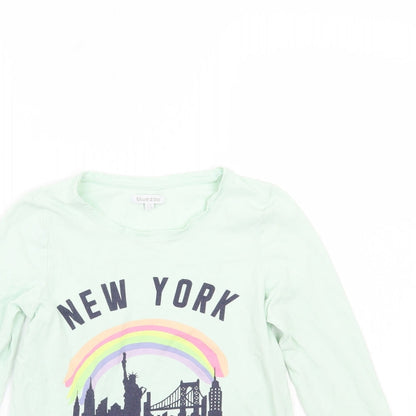 Close-up detail of Blue Zoo girls’ green basic t-shirt, size 12, years