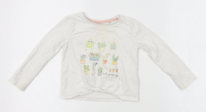 Front view of Tu girls’ white basic t-shirt, size 2-3, years - gardening