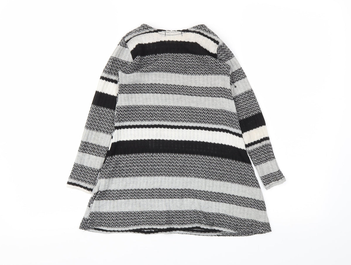 Boohoo Girls Black Striped  Fit & Flare  Size 5-6 Years
