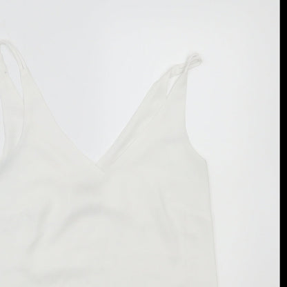 Close-up detail of Papaya women’s white basic tank, size UK 10