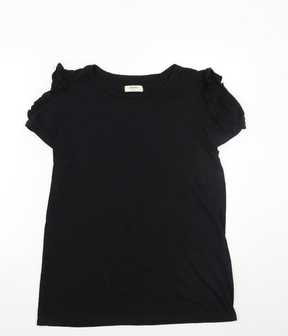 Front view of Papaya women’s black basic t-shirt, size M