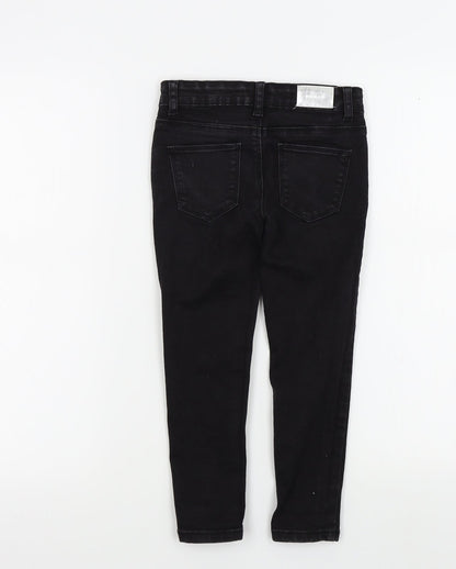 Back view of denim&co girls’ black colourblock skinny jeans, size 5-6, years