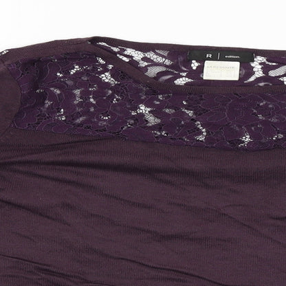 Close-up detail of Le Redoute women’s red jumper, size UK 14