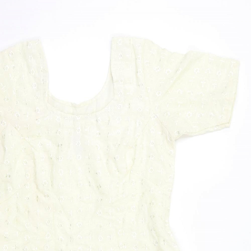 Preworn Womens Ivory   Tunic Blouse Size M