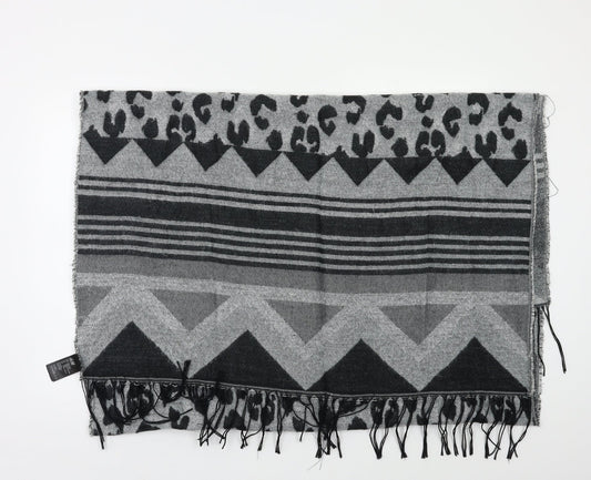 H&M Womens Grey Geometric   Shawl/Wrap