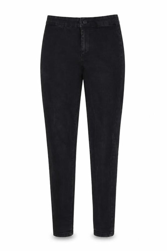 Front view of Denim & Co. women’s black denim skinny jeans, size UK 8, 30-inch leg