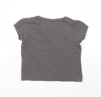 Back view of Primark girls’ grey basic t-shirt, size 9-12, months