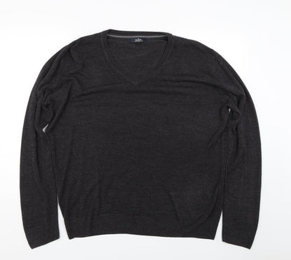 Additional front view of Easy men’s grey jumper, size XL
